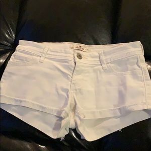 Women’s Hollister White Shorts Size:24